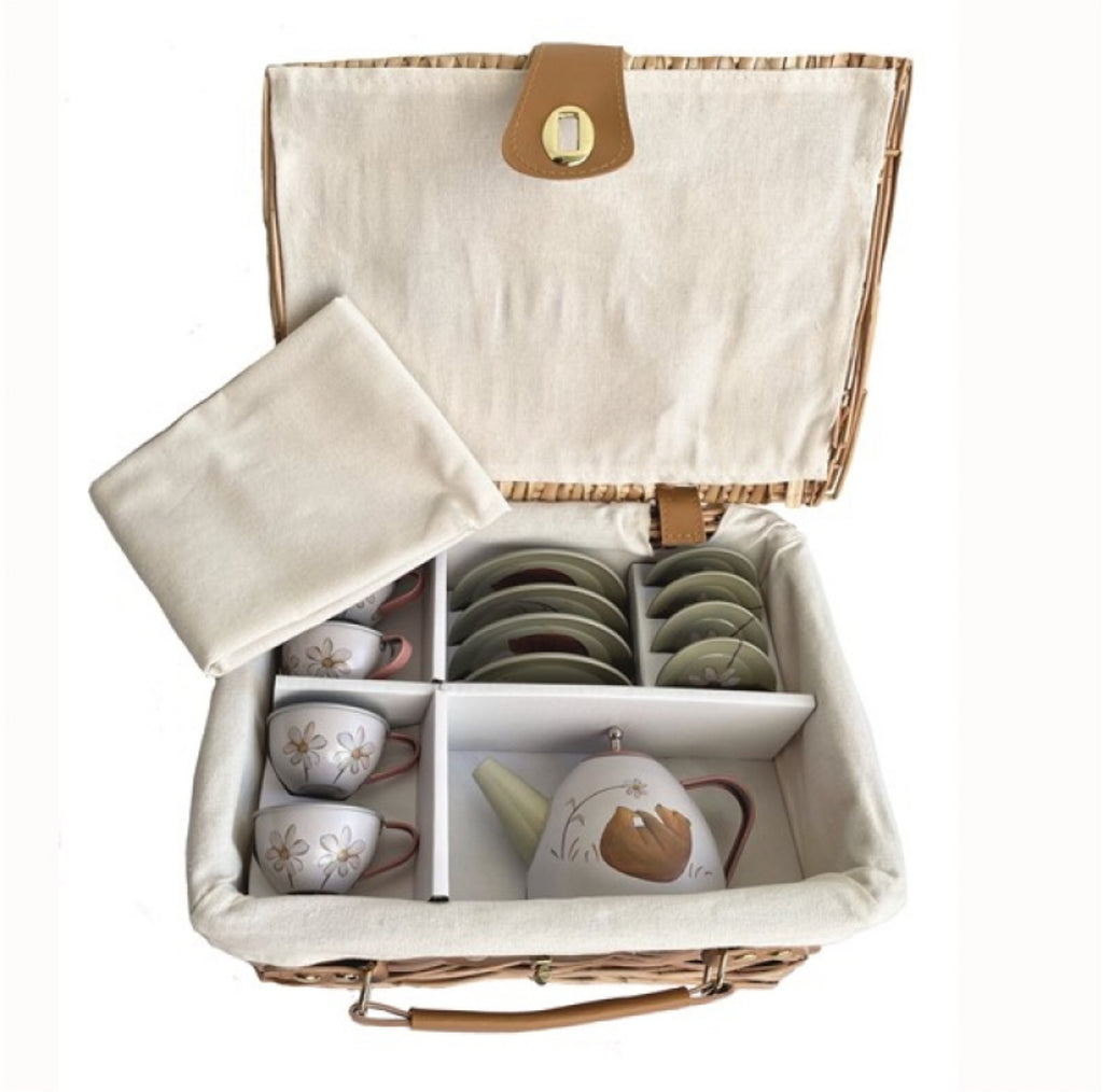 Set à thé dans une valise en osier - Forêt - Egmont Toys