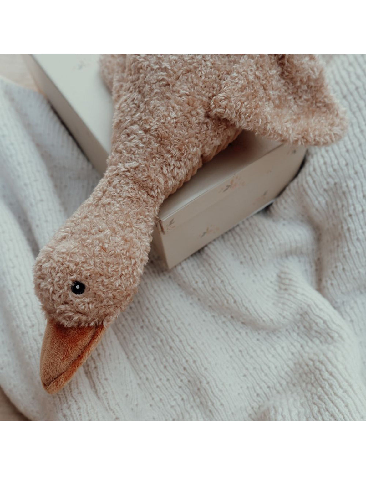 Peluche à bruits blancs - Livia L'oie - Flow Amsterdam