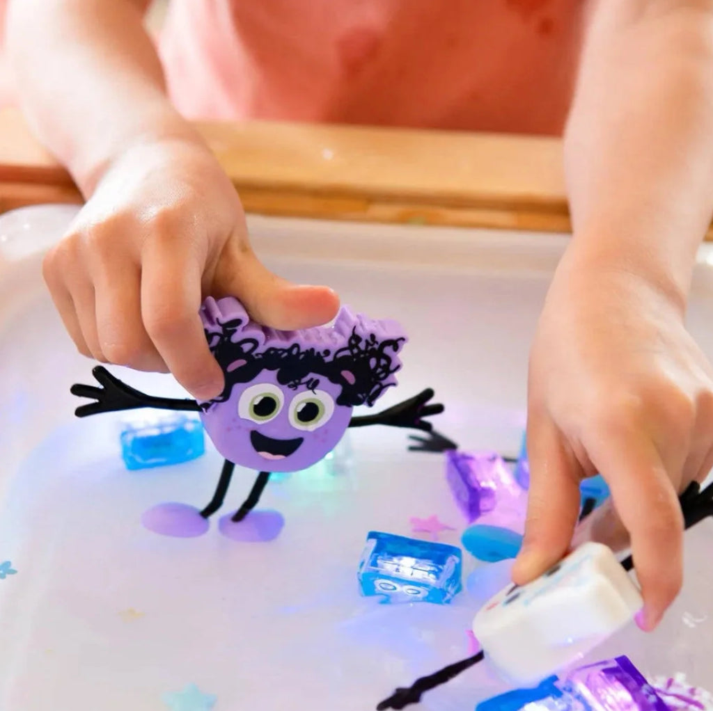 Personnage et 2 cubes lumineux - Violet - Glo Pals