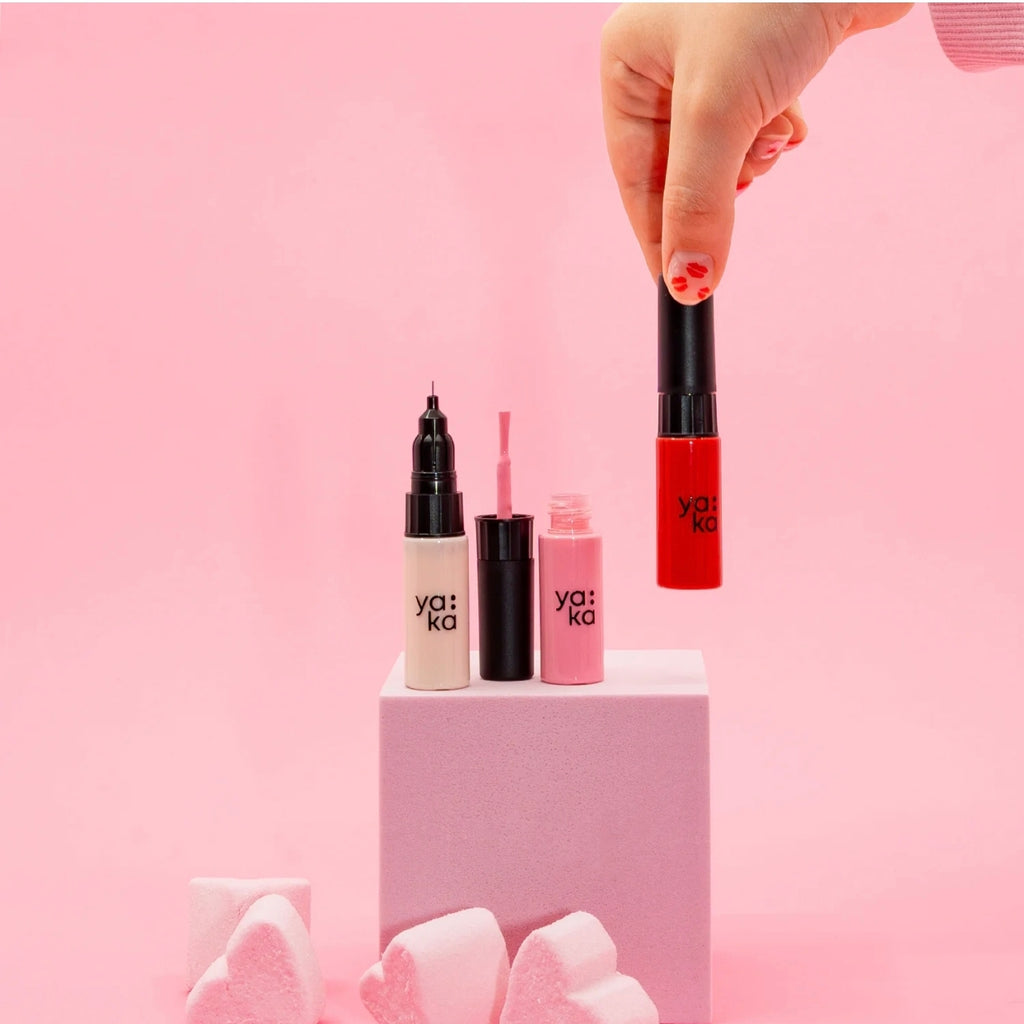 Kit Nail Art - Kiss Kiss - Yaka Paris