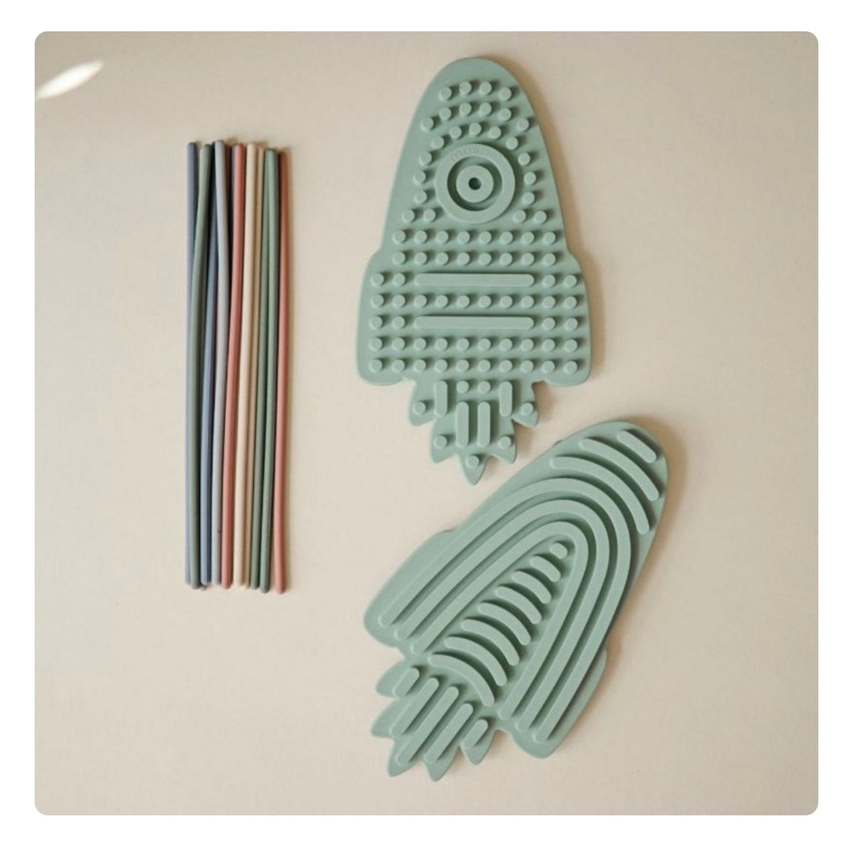 Jouets sensoriel en silicone - Rocket - Mushie