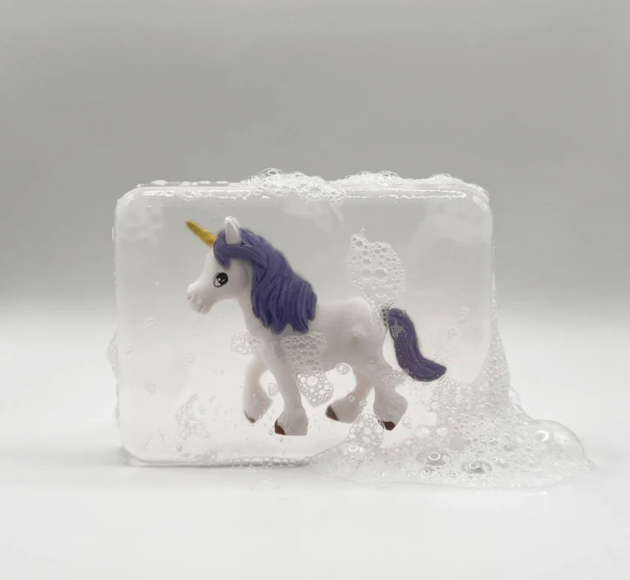 Savon artisanal - Licorne violette - Ludi Soap