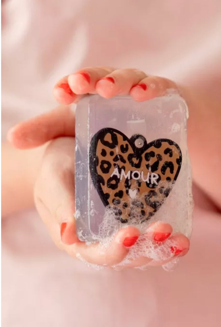 Savon surprise - Porte-clés "Amour" - Ludisoap x Atelier Wagram