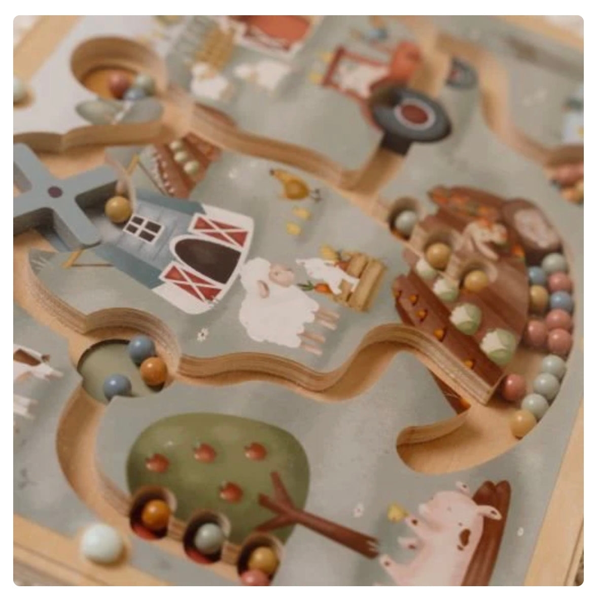 Labyrinthe magnétique en bois FSC - Little Farm - Little Dutch